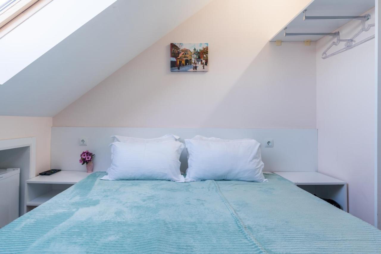 Hb Apartments Laghidze Tbilisi Bagian luar foto