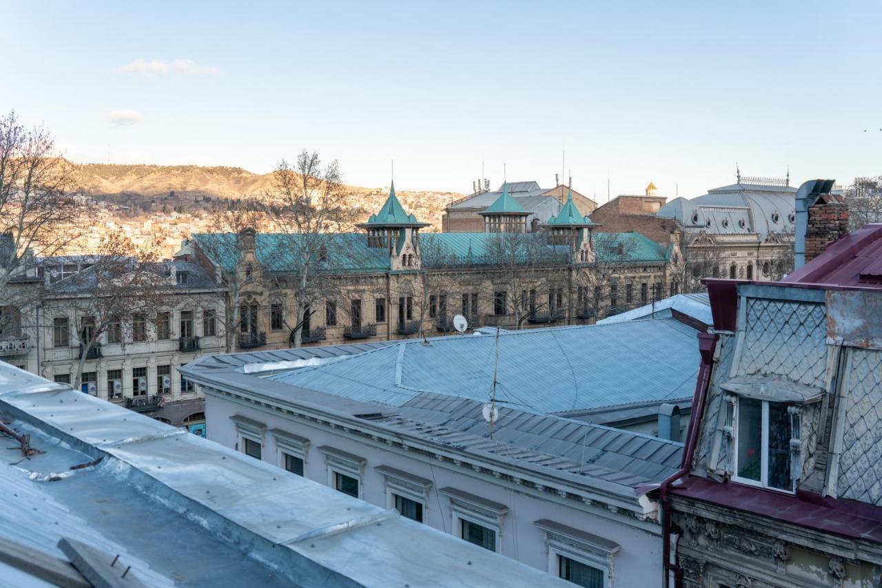 Hb Apartments Laghidze Tbilisi Bagian luar foto